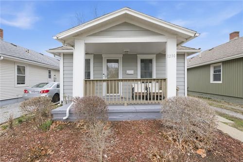 1210 E 23rd Ave, North Kansas City, MO, 64116-3320 | Card Image