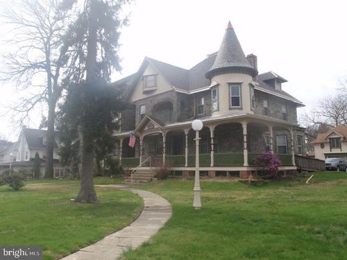 apt-d3-192 N Lansdowne Ave, LANSDOWNE, PA, 19050-1549 | Card Image