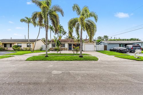 4560 Nw 113th Ter, Sunrise, FL, 33323-1047 | Card Image