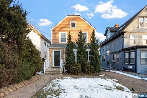 313 Elm Ave, Bogota, NJ, 07603-1216 | Card Image