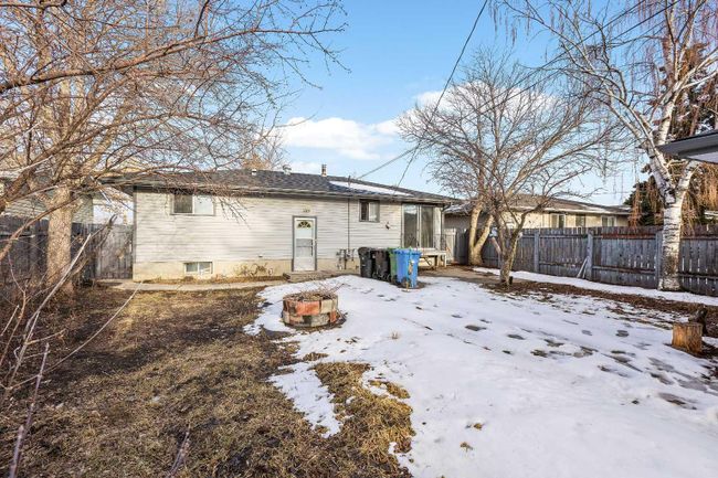 1515 43 Street Se, Home with 4 bedrooms, 2 bathrooms and 2 parking in Calgary AB | Image 43