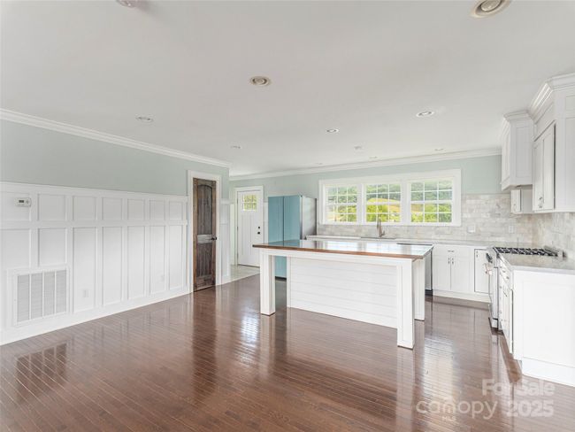 3355 Thickety Rd, House other with 3 bedrooms, 2 bathrooms and null parking in Clyde NC | Image 5