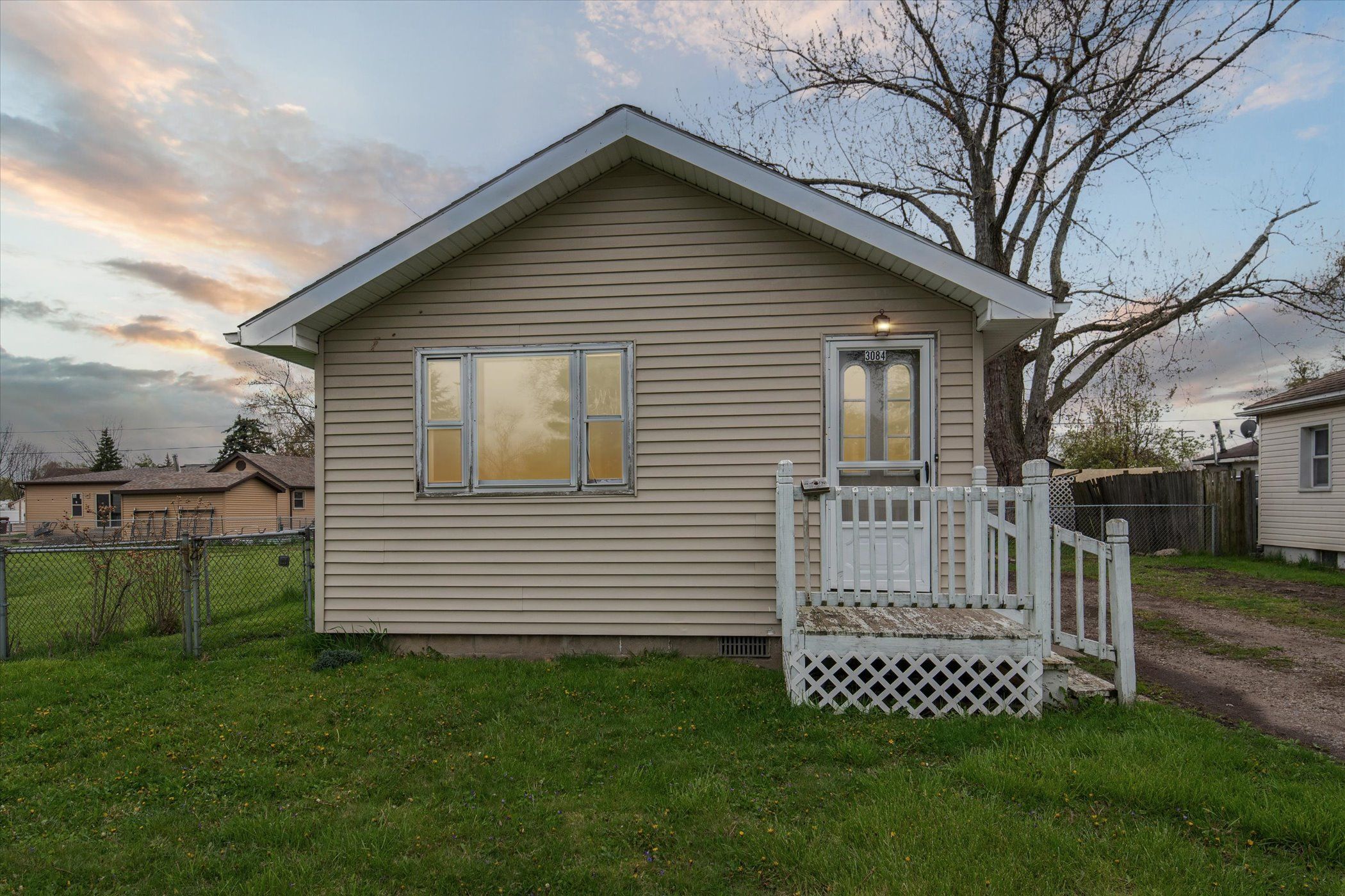 Lakeview Blvd, Monroe, MI 48162