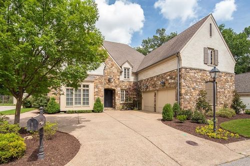 884 Drake Manor Cv, Memphis, TN, 38117-4716 | Card Image