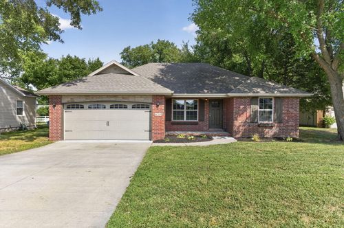 820 S Trail Point Court, Nixa, MO, 65714 | Card Image