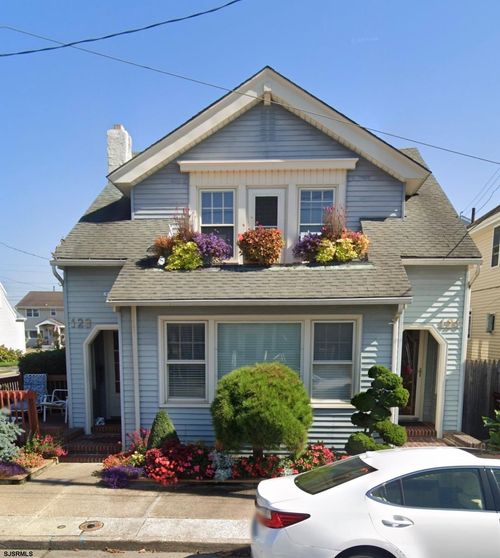 123 N Melbourne Ave, Ventnor City, NJ, 08406-1914 | Card Image