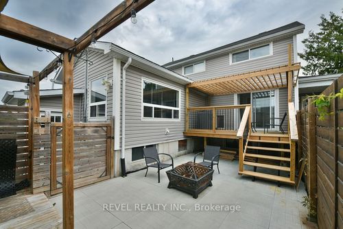 20 1st Ave, Timmins, ON, P4N1G5 | Card Image