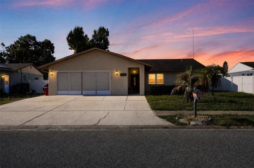 3104 Dole St, HOLIDAY, FL, 34691-3107 | Card Image