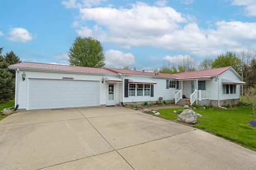 13301 Elms Road, Birch Run Township, MI, 48415 | Card Image