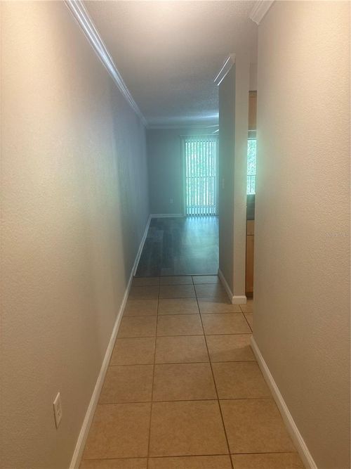 206-10100 Sailwinds Blvd N, LARGO, FL, 33773-1954 | Card Image