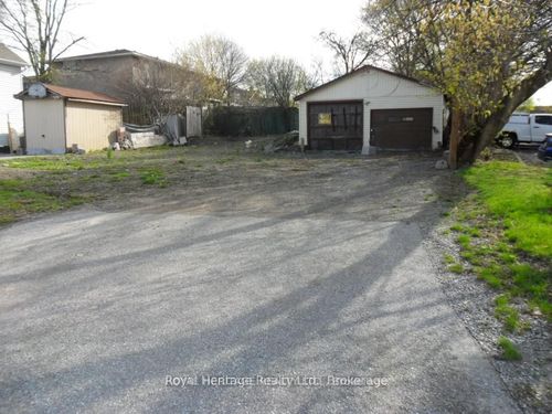 367 Centre St S, Oshawa, ON, L1H4B6 | Card Image