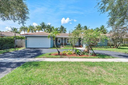 5101 N 36th Ct, Hollywood, FL, 33021-2234 | Card Image