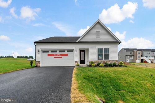 409 Outrigger Rd, INWOOD, WV, 25428-3249 | Card Image