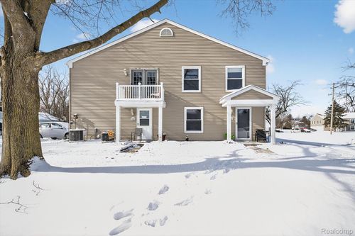 1425 Hobnail Ct, Davison, MI, 48423-2203 | Card Image