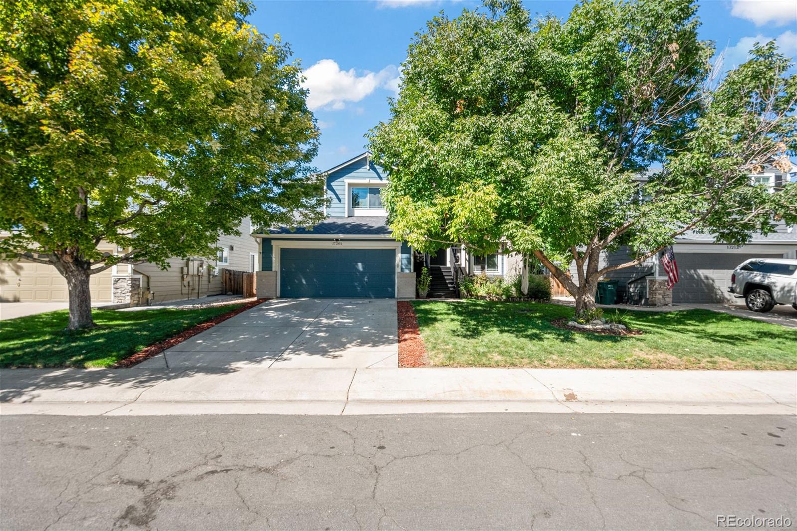 Yellow Rose Way, Parker, CO 80134