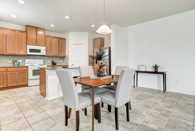 Breakfast room from the kitchen | Image 16