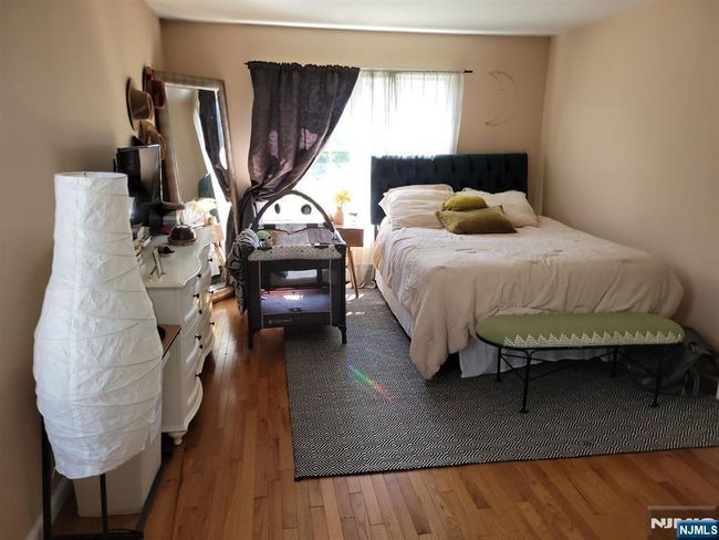 243 Paramus Rd, House other with 5 bedrooms, 3 bathrooms and null parking in Paramus NJ | Image 6