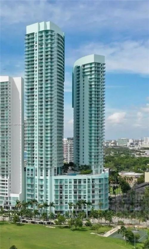 512-1900 N Bayshore Drive, Miami, FL, 33132 | Card Image