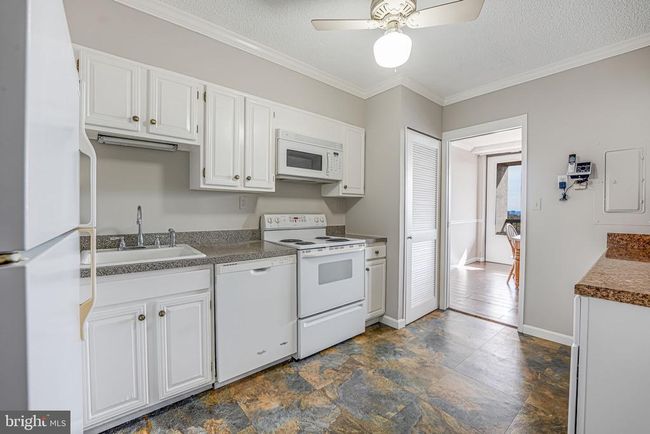 APT-1514 - 5500 Holmes Run Pkwy, Condo with 1 bedrooms, 2 bathrooms and null parking in ALEXANDRIA VA | Image 20