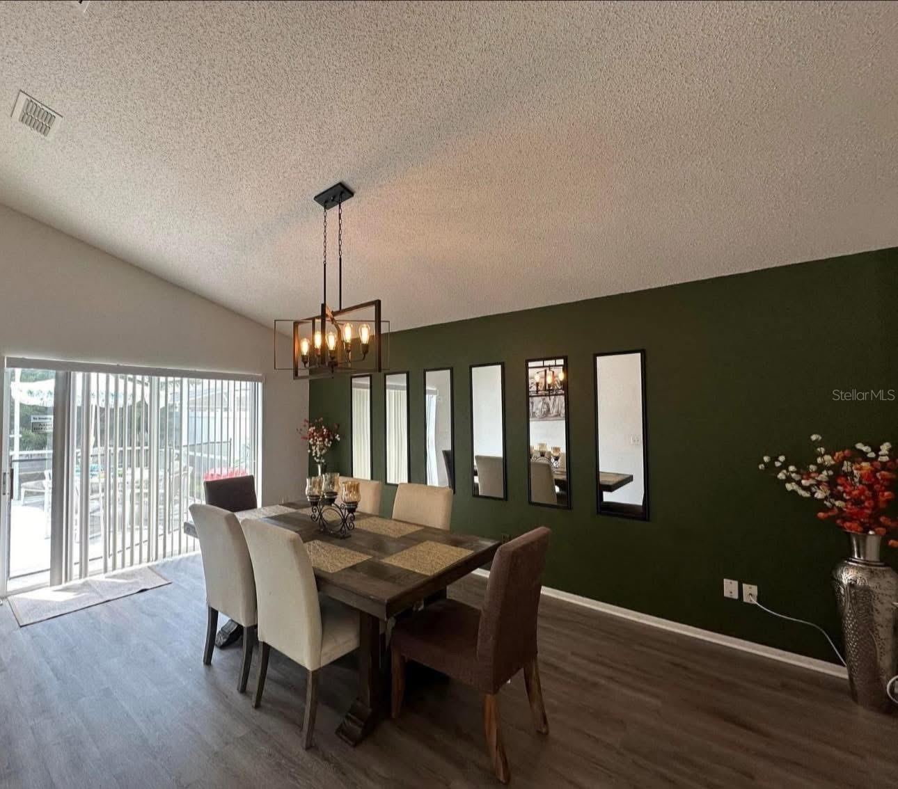 Residential Lease in DAVENPORT 4