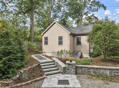 11 Oakdale Rd, Putnam Valley, NY, 10579-1523 | Card Image