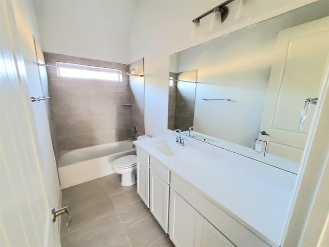 312 Frio Springs Trl, House other with 4 bedrooms, 3 bathrooms and 4 parking in Georgetown TX | Image 10