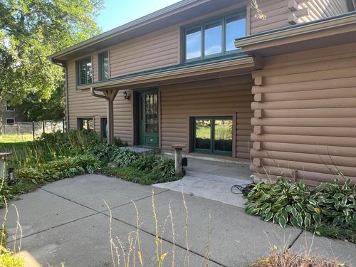 1157 30th St Se, Buffalo, MN, 55313-5335 | Card Image