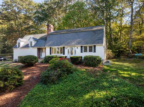 14 Woodland Rd, Windham, NH, 03087-1808 | Card Image