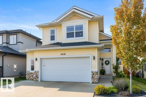 8406 94 St, Morinville, AB, T8R0E5 | Card Image