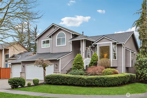 820 123rd Ave Ne, Lake Stevens, WA, 98258-8030 | Card Image