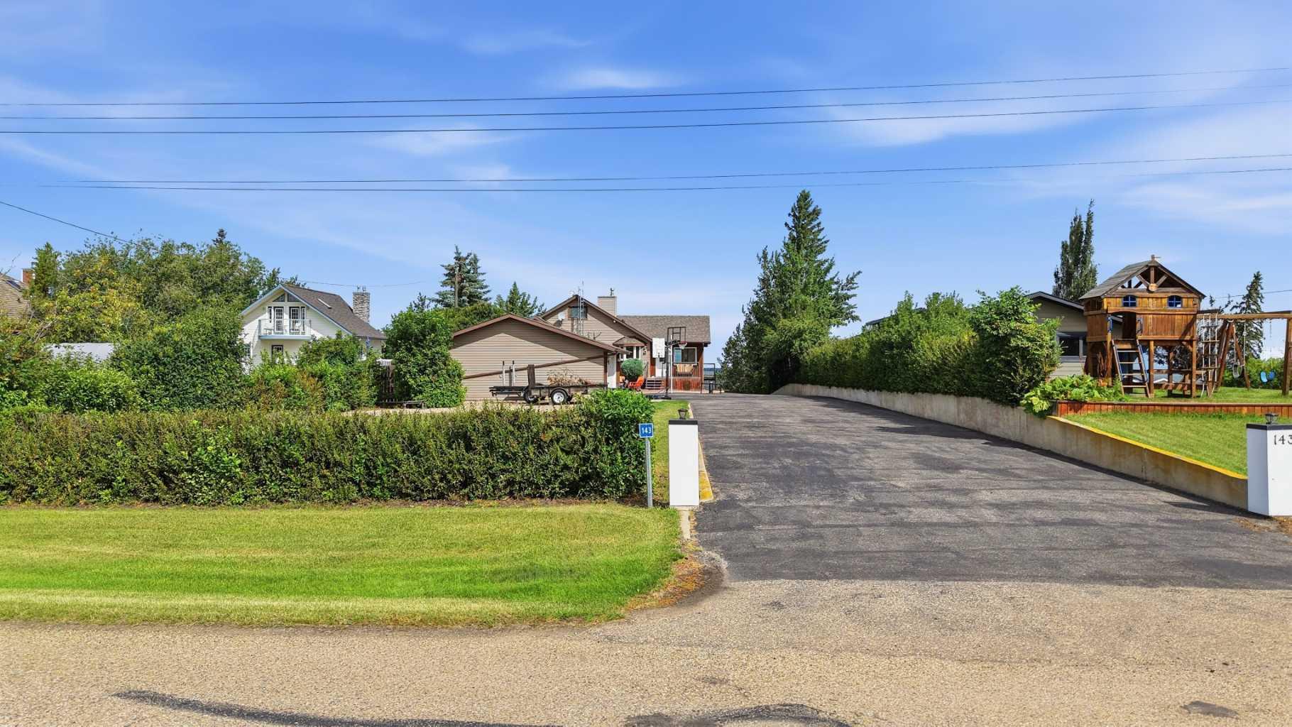 Residential in Rochon Sands 4