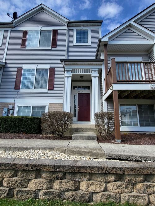 b-132 Enclave Cir, Bolingbrook, IL, 60440-7813 | Card Image