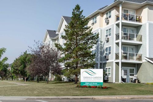 328-10402 111 St, Grande Prairie, AB, T8V8G4 | Card Image