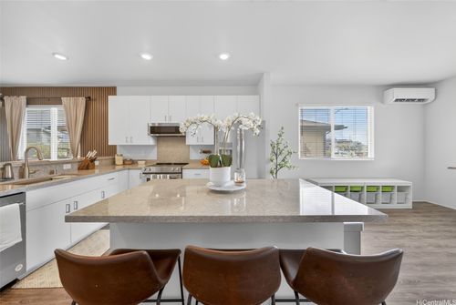 50-91-1827 Kapeku Loop, Ewa Beach, HI, 96706-7856 | Card Image