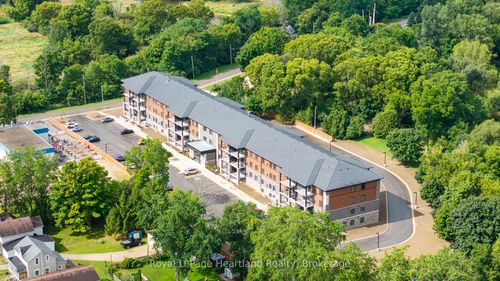 106-187 Victoria St W, Wingham, ON, N0G | Card Image