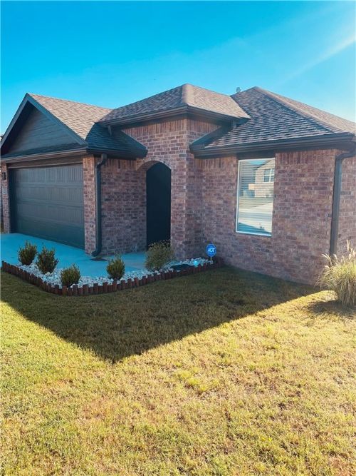 5613 Southwood Ave, Springdale, AR, 72764-4037 | Card Image
