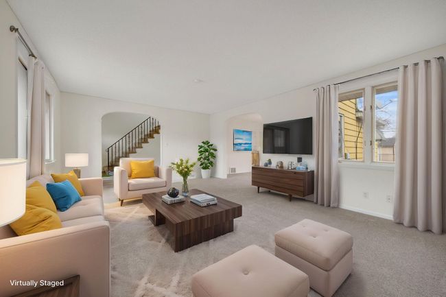 8-web-or-mls-6-print-DSC02930 - Living Room - Standard - 0.jpg | Image 8
