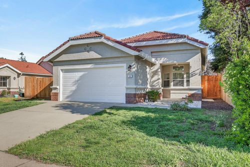102 Moylan Way, Folsom, CA, 95630-8648 | Card Image