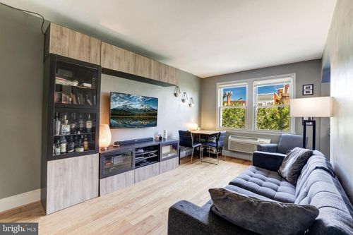 apt-201-1363 K St Se, WASHINGTON, DC, 20003-4446 | Card Image