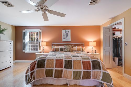 29 Ledgewood Rd, Bedford, NH, 03110-5125 | Card Image