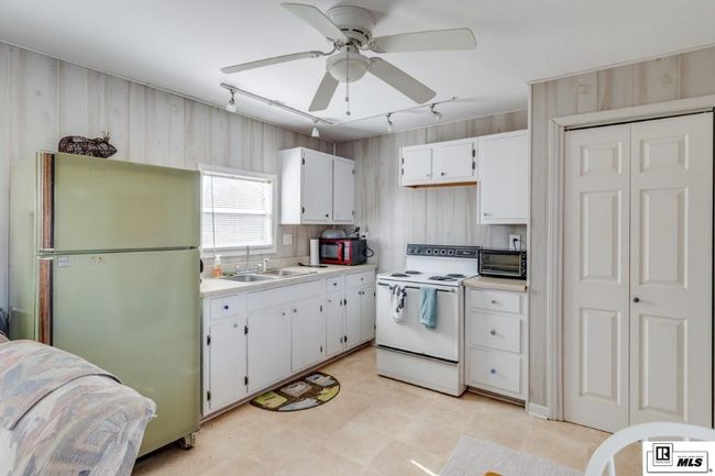 12105 Hancock Rd, House other with 1 bedrooms, 1 bathrooms and null parking in Oak Ridge LA | Image 9