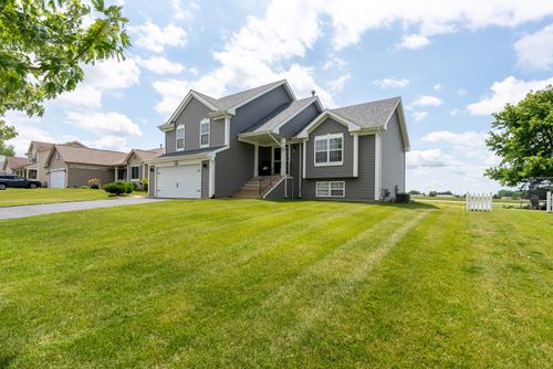5006 Keri Dr, Loves Park, IL, 61111-5379 | Card Image