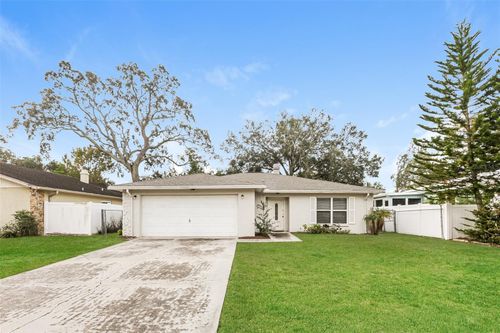 5015 E 111th Ave, TAMPA, FL, 33617-2150 | Card Image