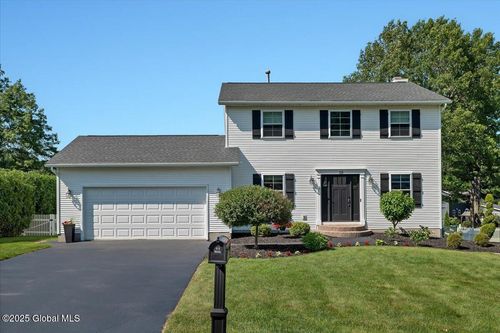 139 Country Walk Rd, Rotterdam, NY, 12306-6711 | Card Image