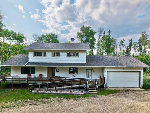 85211 Range Road 203, Rural Northern Sunrise County, AB, T0H3B0 | Card Image