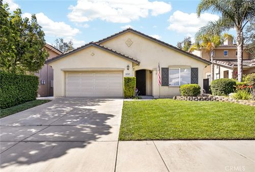 32389 Pensador St, Temecula, CA, 92592-8219 | Card Image