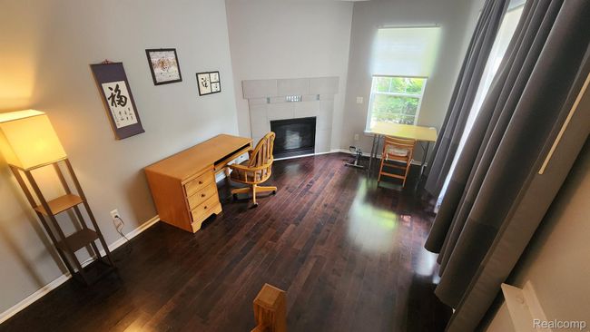 Living Room | Image 6