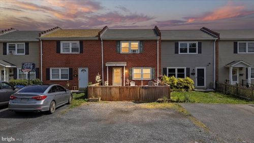 132 Scott St, FRONT ROYAL, VA, 22630-2218 | Card Image