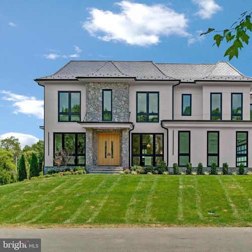 1044 Carper St, MCLEAN, VA, 22101-2105 | Card Image