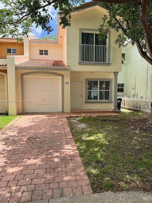 941 Sw 6th Pl, Florida City, FL, 33034-4673 | Card Image
